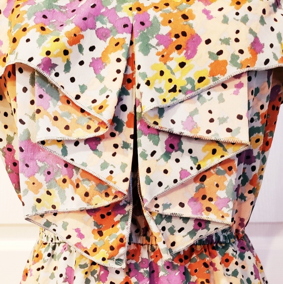 Boutique Summer Floral Strapless Dress w/ Pockets - Picture 2 of 6